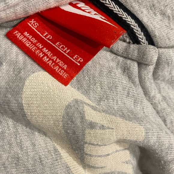 Nike ➰ ladies grey long sleeve jacket w draw string hoody XS - Picture 5 of 6